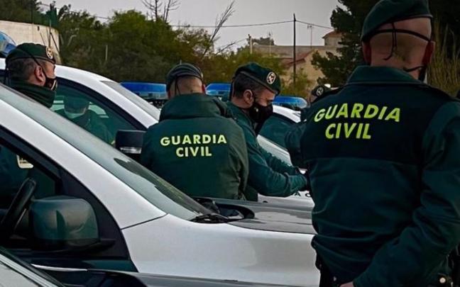 Detenido en Almería un joven de 21 años acusado de abusar de una niña de 11 años desaparecida Detenido en Almería un joven de 21 años acusado de abusar de una niña de 11 años desaparecida