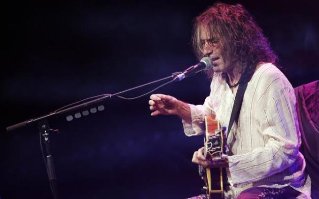 El líder de Extremoduro, Robe Iniesta