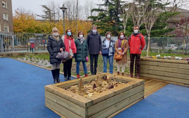 Renaturalización del patio de la haurreskola Txagorritxu Renaturalización del patio de la haurreskola Txagorritxu