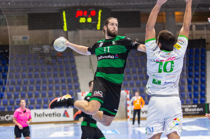 Héctor González, durante un partido.