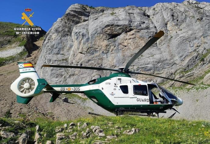 Muere una escaladora vasca en el Pirineo tras caer desde 200 metros