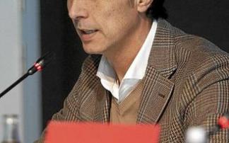 Sergio Fernández, durante la presentación de Vallejo. Foto: Jorge Muñoz