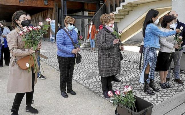 Covid-eko hildakoen omenezko ekitaldi baten artxiboko irudia. Argazkia: Alex Larretxi