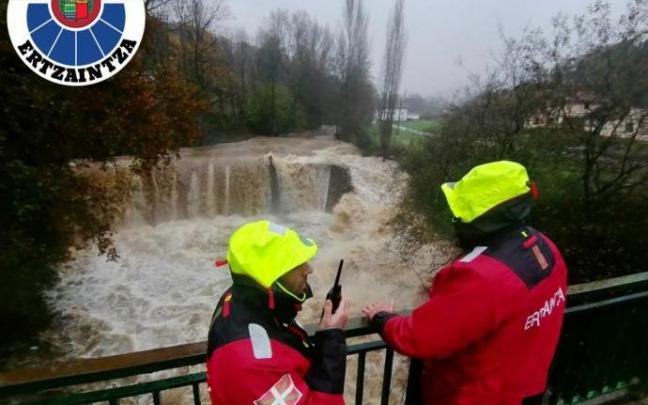 Nueve detenidos por el presunto homicidio de Karrantza (Bizkaia) Nueve detenidos por el presunto homicidio de Karrantza (Bizkaia)