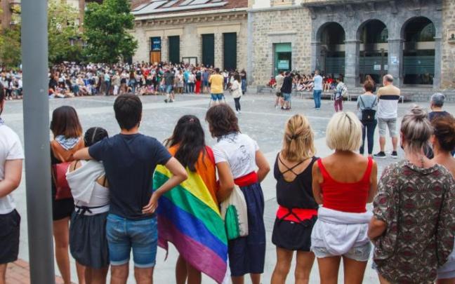 Imagen de una concentración contra la homofobia. Imagen de una concentración contra la homofobia.