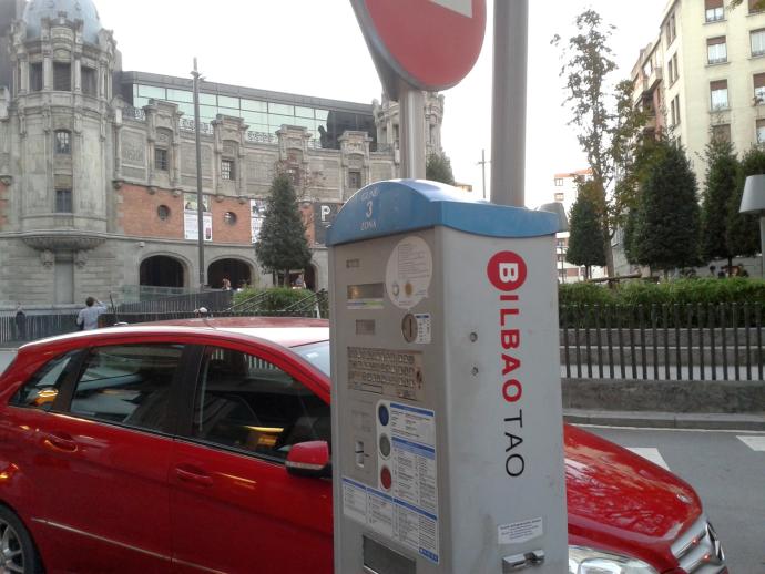 Imagen de archivo de una máquina de la OTA en Bilbao.