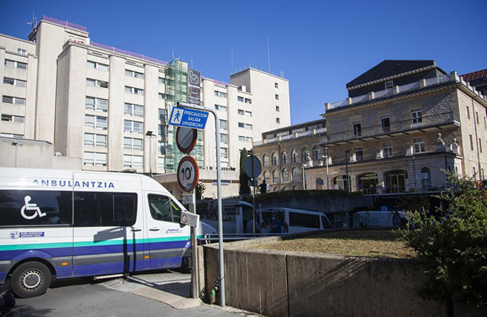 Fachada del Hospital Universitario Álava.