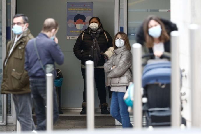 La presión en los hospitales vascos va lentamente cediendo