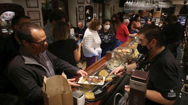 Respecto al trimestre anterior, la actividad de la hostelería aumentó un 2,9 % entre julio y septiembre