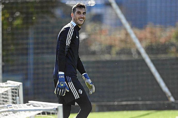 Sergio Herrera, ayer entrenando en Tajonar. Foto: Iñaki Porto