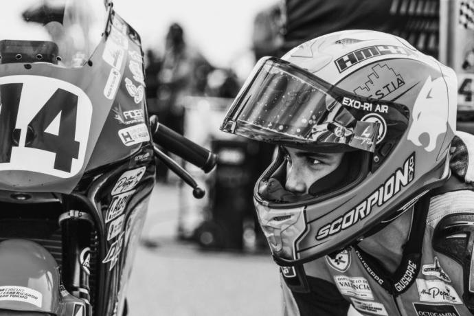 El piloto onubense Hugo Millán, de 14 años, falleció este domingo en el circuito de MotorLand Aragón.