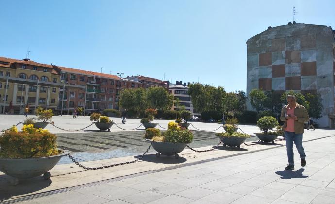 La plaza de Las Arenas, conocida como la plaza del Ajedrez, será remodelada con ideas ciudadanas.