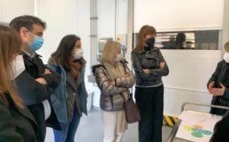 La vicelehendakari, Idoia Mendia, en la visita de ayer lunes.