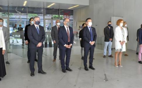 Representantes de organismos e instituciones que impulsan Ikur 2030 y su apuesta por ámbitos estratégicos de investigación. Representantes de organismos e instituciones que impulsan Ikur 2030 y su apuesta por ámbitos estratégicos de investigación.