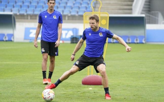 Asier Illarramendi, junto a Carlos Fernández, son dos de las novedades para el partido de mañana Asier Illarramendi, junto a Carlos Fernández, son dos de las novedades para el partido de mañana