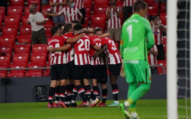 Los jugadores del Athletic celebran uno de los goles ante el Mallorca. Los jugadores del Athletic celebran uno de los goles ante el Mallorca.