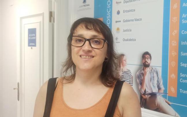 Patricia Salaverri, en una de las aulas de la academia Juritecnia, en la que realiza un curso.