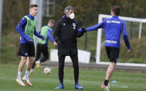 Imanol Alguacil, durante el entrenamiento de este miércoles en Zubieta.
