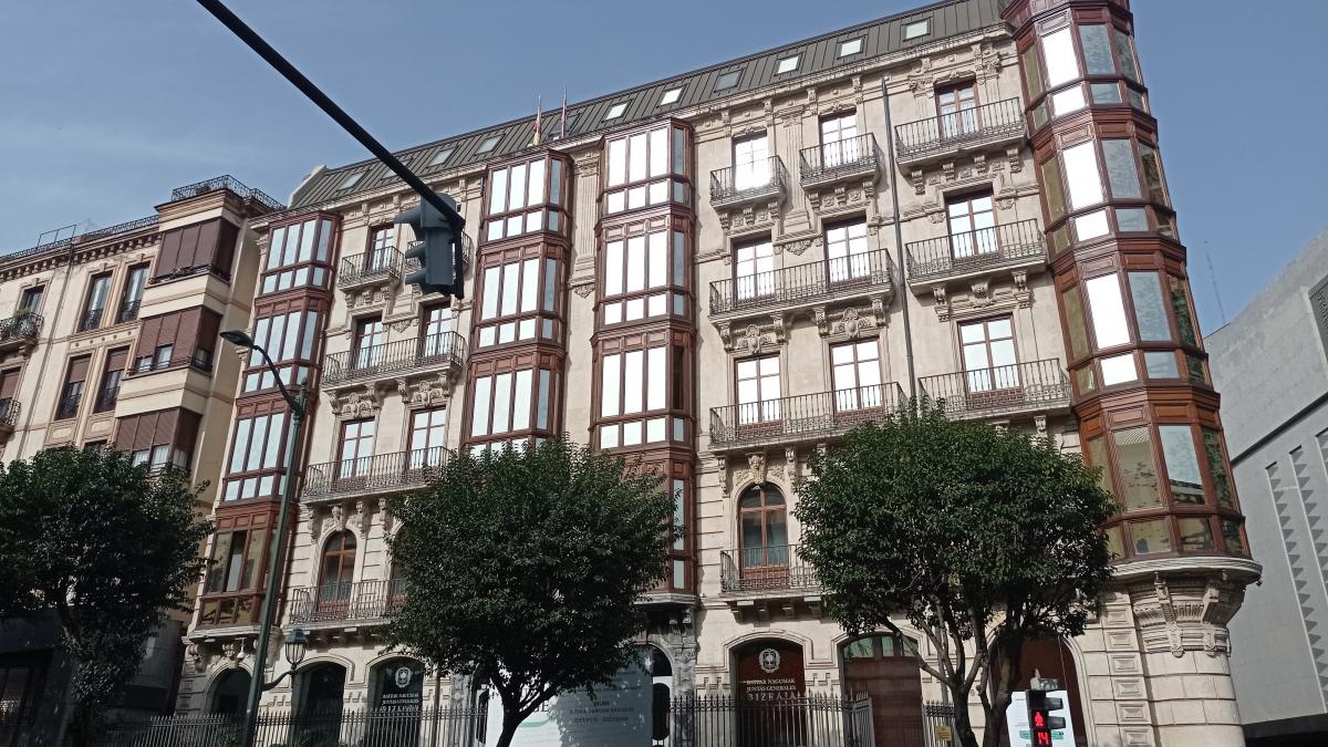 Edificio de la Juntas Generales de Bizkaia en Bilbao