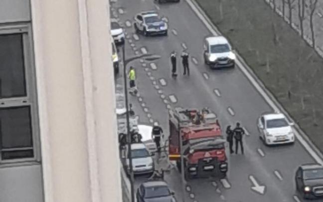 Los Bomberos en el lugar del suceso