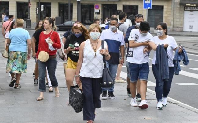 La transmisión del virus está bajando y Euskadi se encuentra a pocos días de abandonar la zona naranja. Foto: Pablo Viñas La transmisión del virus está bajando y Euskadi se encuentra a pocos días de abandonar la zona naranja. Foto: Pablo Viñas