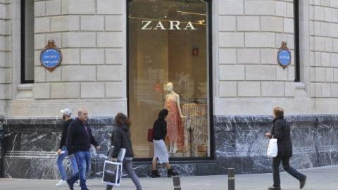 Imagen de una tienda de Zara. Imagen de una tienda de Zara.