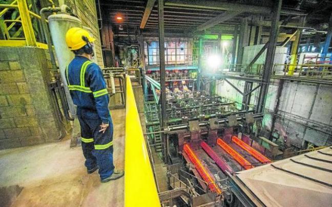 Las empresas que disponen de acería son las que más están notando el repunte de los costes energéticos. Foto: J. M. Martínez Las empresas que disponen de acería son las que más están notando el repunte de los costes energéticos. Foto: J. M. Martínez