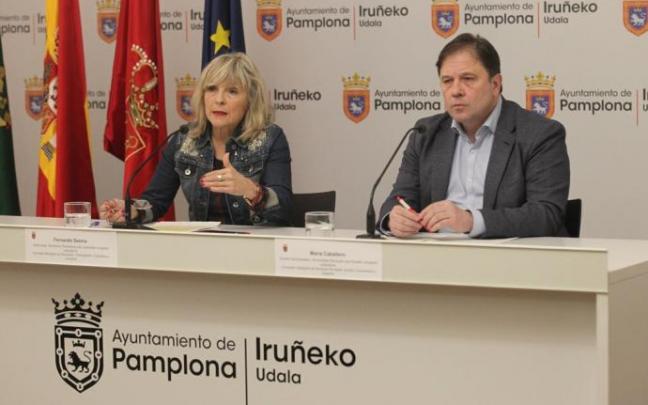 María Caballero, concejala de Servicios Sociales, y Fernando Sesma, concejal de Educación.