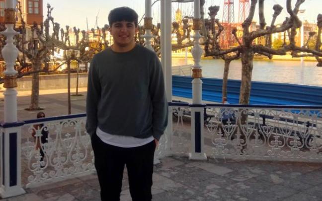 Iñigo Arteagabeitia apura sus últimos días en Portugalete antes de partir a Corea del Sur. Iñigo Arteagabeitia apura sus últimos días en Portugalete antes de partir a Corea del Sur.