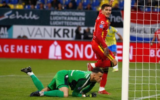 Iñigo Córdoba en un partido con el Go Ahead Eagles. Iñigo Córdoba en un partido con el Go Ahead Eagles.