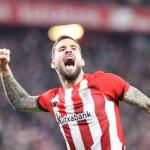 Iñigo Martínez celebra una de las victorias del Athletic.