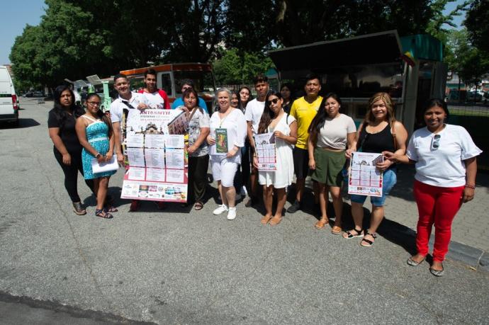 Colectivos por la diversidad cultural, en 2019, junto al espacio cedido en Antoniutti.