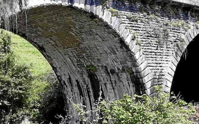 Puente ferroviario de Saratxo. Foto: A.O.