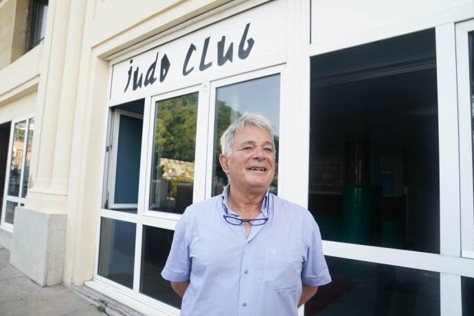 José Antonio López de Tejada, presidente del primer club de judo donostiarra en la calle Mari.