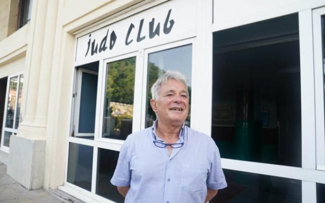 José Antonio López de Tejada, presidente del primer club de judo donostiarra en la calle Mari.