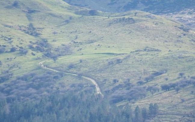 Rescatada en helicóptero tras sufrir una caída en el monte Txindoki Rescatada en helicóptero tras sufrir una caída en el monte Txindoki