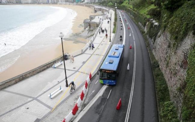 Paseo de La Concha, donde se están ejecutando varias obras y permanece cerrado al tráfico salvo para vehículos especiales Paseo de La Concha, donde se están ejecutando varias obras y permanece cerrado al tráfico salvo para vehículos especiales