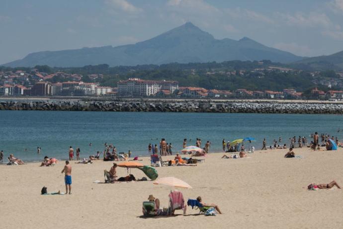 Imagen de archivo de la playa de Hondarribia.