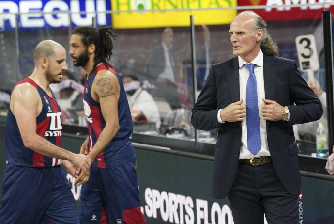 Un Baskonia mucho más enérgico que su rival logra anular el talento valencianista a base de intensidad y robos, lo que permitió hacer daño en transición