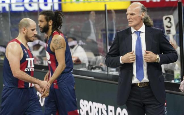 Un Baskonia mucho más enérgico que su rival logra anular el talento valencianista a base de intensidad y robos, lo que permitió hacer daño en transición