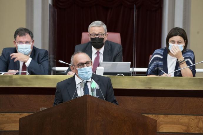 Ramiro González en las Juntas Generales de Álava.