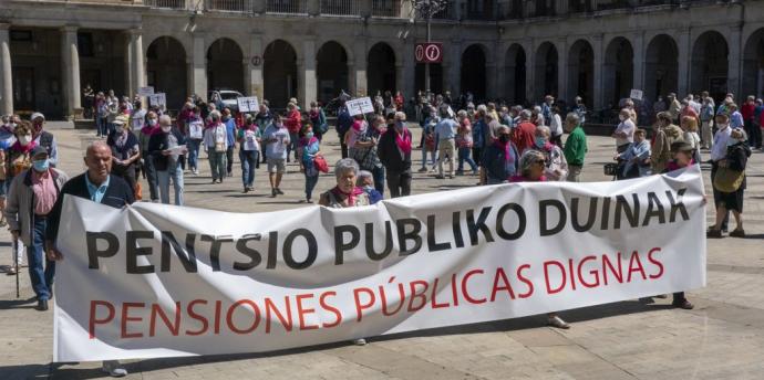 Manifestación de pensionistas, este lunes.