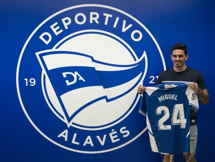 Miguel apuesta por un "proyecto ganador" para consolidarse en Primera