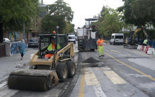 Máquinas trabajando. Máquinas trabajando.