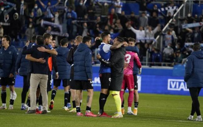Celebración de la victoria frente al Elche Celebración de la victoria frente al Elche