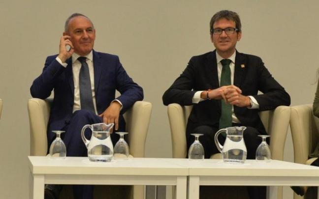 El primer edil de Gasteiz y el diputado general son, junto al lehendakari Urkullu, los políticos más conocidos por los alaveses