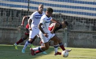 Javi López, en el partido ante el Mirandés. Foto: Iñigo Foronda