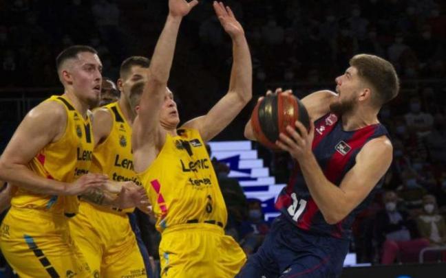 Giedraitis no puede superar la defensa del Tenerife