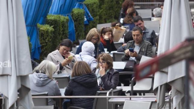 Pide prudencia tras el aumento de la movilidad en Semana Santa y el fin de la mascarilla en interiores.
