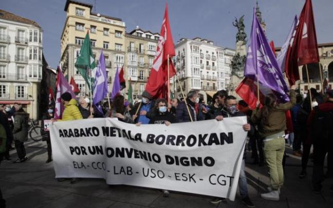 Concentración del Metal alavés el pasado jueves.